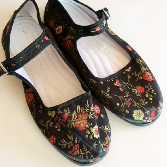 chinese mary jane shoes